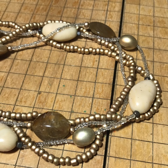 21.5” Necklace Big Chunky Boho Beads EVC Neutral Creamy Earthy Costume Jewelry - Picture 7 of 9